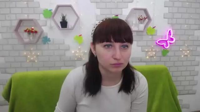 Image 2 of ninaflawlees Stream on Chaturbate on 14 months ago