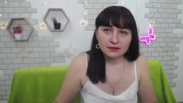 Image 7 of ninaflawlees Stream on Chaturbate on 13 months ago