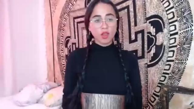 Image 6 of ninakravtz Stream on Chaturbate on 15 months ago