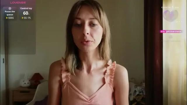 Image 3 of ninanovalicious Stream on Chaturbate on 1 month ago