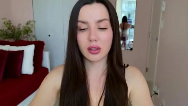 Image 6 of ninaoneil Stream on Chaturbate on 1 month ago