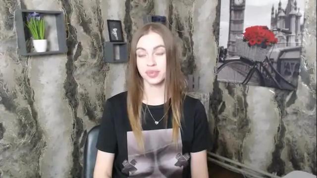 Image 3 of ninapersi_ Stream on Chaturbate on 1 month ago