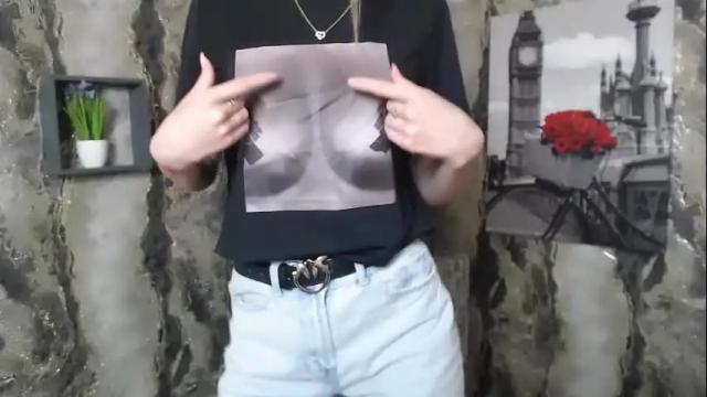 Image 6 of ninapersi_ Stream on Chaturbate on 1 month ago