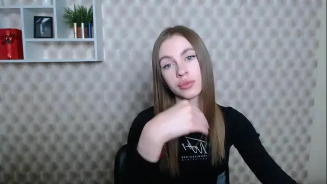 Image 10 of ninapersi_ Stream on Chaturbate on 1 month ago