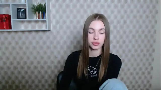 Image 12 of ninapersi_ Stream on Chaturbate on 1 month ago