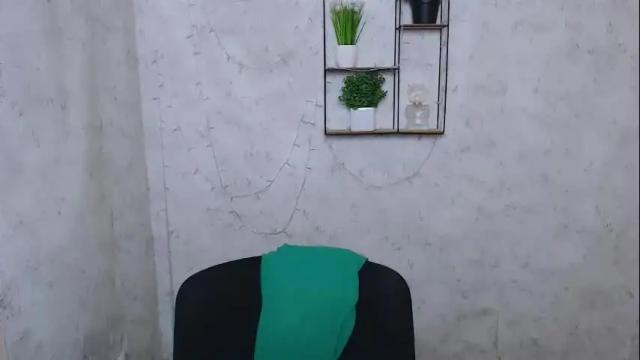 Image 2 of ninapersi_ Stream on Chaturbate on 14 days ago