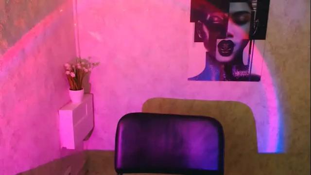 Image 7 of ninapersi_ Stream on Chaturbate on 13 days ago