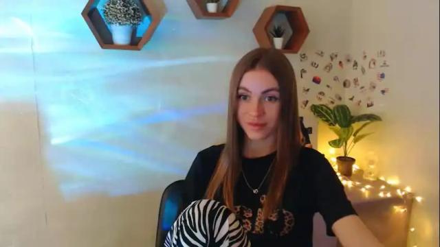 Image 4 of ninapersi_ Stream on Chaturbate on 9 days ago