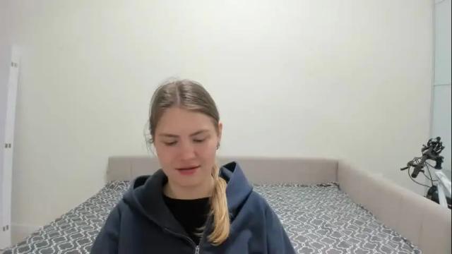 Image 11 of ninarihh Stream on Chaturbate on 2 months ago