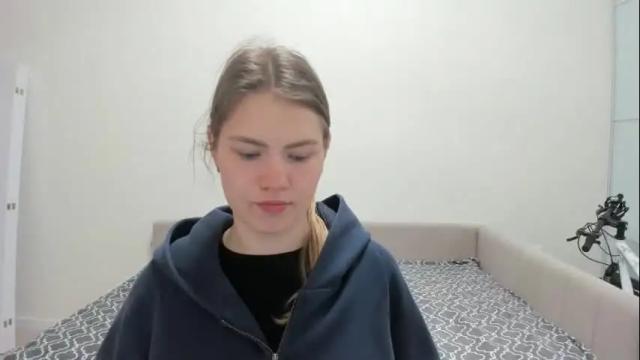 Image 3 of ninarihh Stream on Chaturbate on 2 months ago