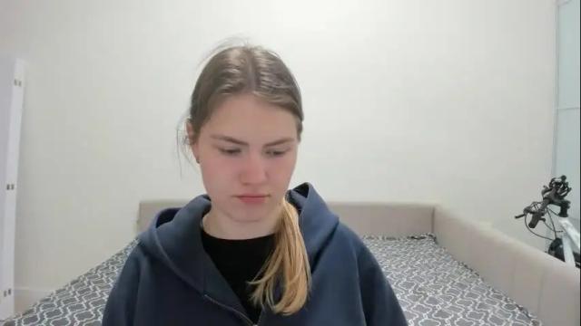 Image 8 of ninarihh Stream on Chaturbate on 2 months ago