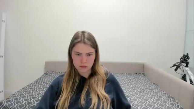 Image 11 of ninarihh Stream on Chaturbate on 2 months ago