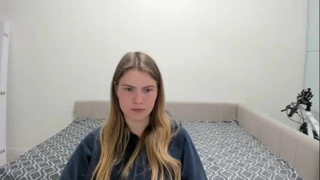 Image 12 of ninarihh Stream on Chaturbate on 2 months ago