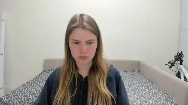Image 8 of ninarihh Stream on Chaturbate on 2 months ago