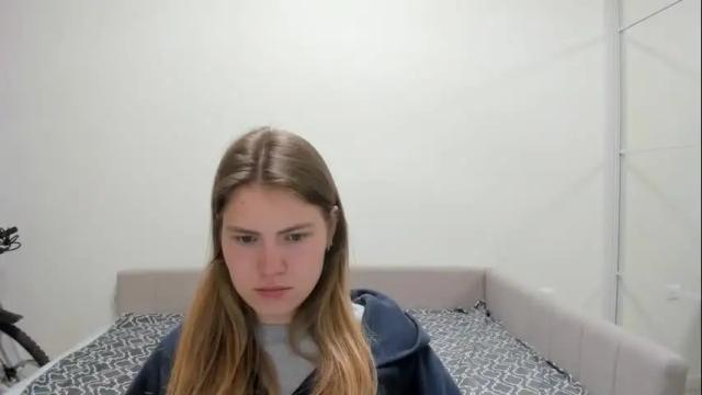 Image 8 of ninarihh Stream on Chaturbate on 2 months ago