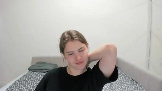 Image 6 of ninarihh Stream on Chaturbate on 2 months ago