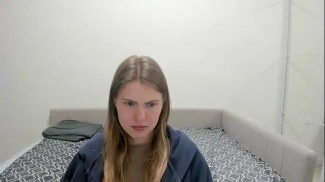 Image 3 of ninarihh Stream on Chaturbate on 2 months ago