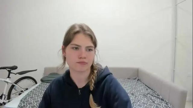 Image 11 of ninarihh Stream on Chaturbate on 2 months ago