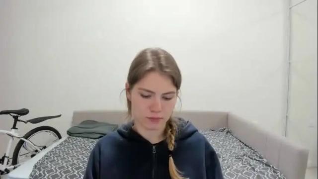 Image 6 of ninarihh Stream on Chaturbate on 2 months ago