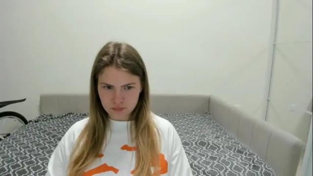 Image 8 of ninarihh Stream on Chaturbate on 1 month ago