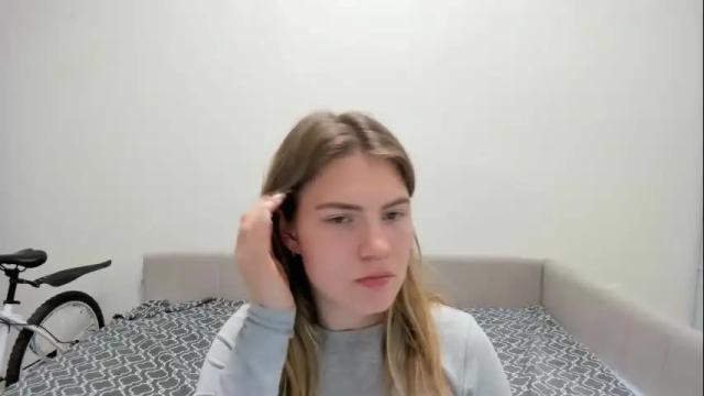 Image 4 of ninarihh Stream on Chaturbate on 1 month ago