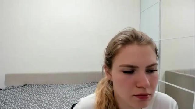 Image 2 of ninarihh Stream on Chaturbate on 1 month ago