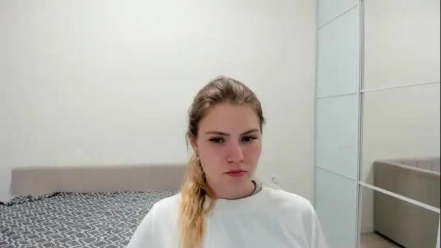 Image 4 of ninarihh Stream on Chaturbate on 1 month ago