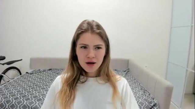 Image 8 of ninarihh Stream on Chaturbate on 1 month ago