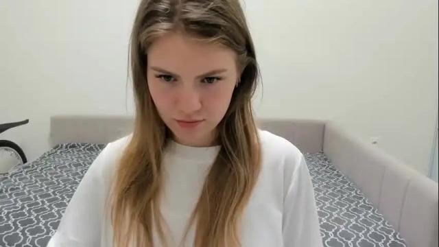 Image 6 of ninarihh Stream on Chaturbate on 24 days ago