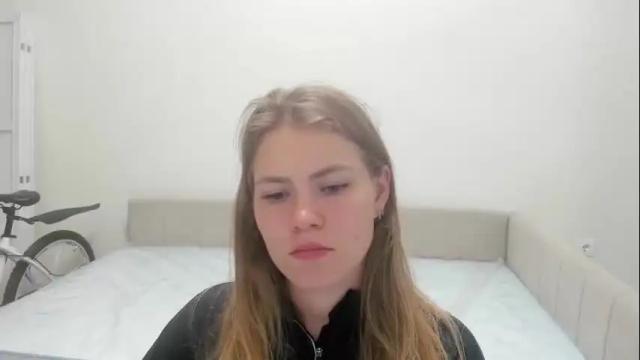 Image 6 of ninarihh Stream on Chaturbate on 21 days ago