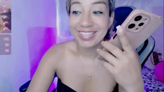 Image 6 of ninatinydoll1 Stream on Chaturbate on 16 days ago