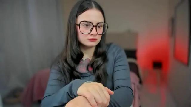 Image 10 of ninavolkov Stream on Chaturbate on 4 months ago