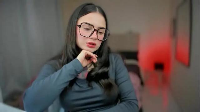 Image 4 of ninavolkov Stream on Chaturbate on 4 months ago