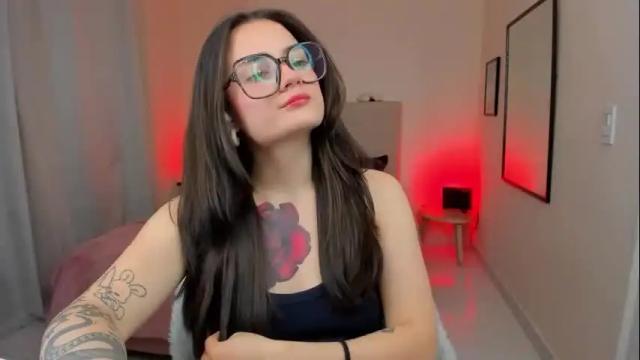 Image 3 of ninavolkov Stream on Chaturbate on 3 months ago