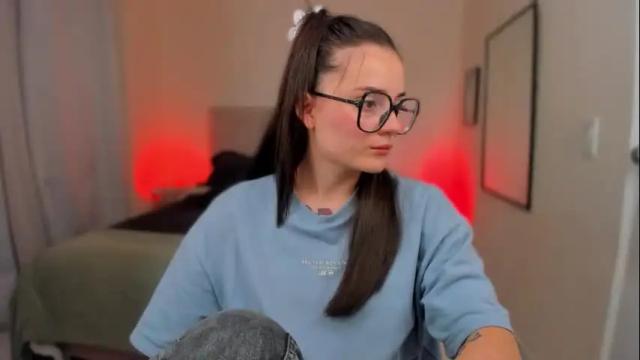 Image 12 of ninavolkov Stream on Chaturbate on 2 months ago
