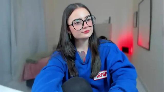 Image 10 of ninavolkov Stream on Chaturbate on 2 months ago