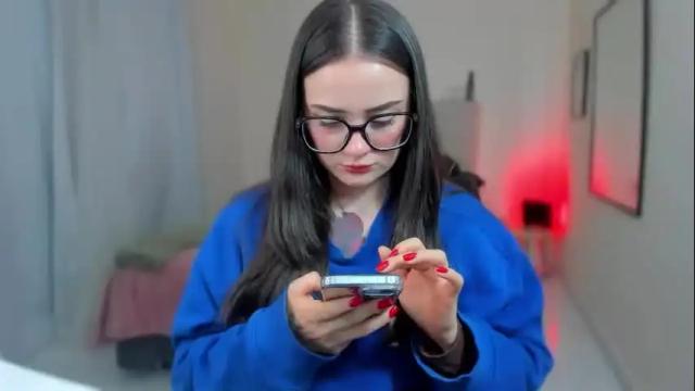 Image 7 of ninavolkov Stream on Chaturbate on 2 months ago