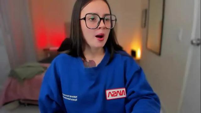 Image 7 of ninavolkov Stream on Chaturbate on 2 months ago