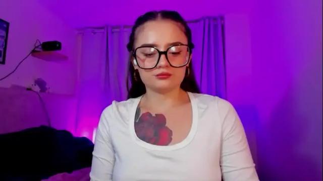Image 12 of ninavolkov Stream on Chaturbate on 1 month ago