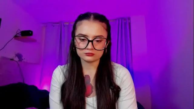 Image 2 of ninavolkov Stream on Chaturbate on 1 month ago