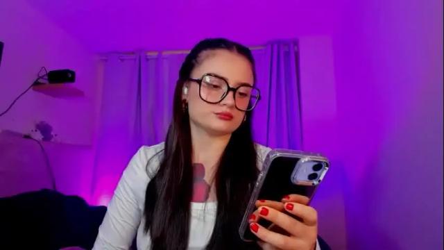 Image 3 of ninavolkov Stream on Chaturbate on 1 month ago