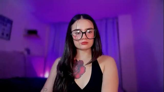 Image 12 of ninavolkov Stream on Chaturbate on 1 month ago