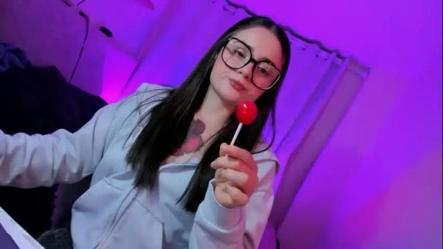 Image 10 of ninavolkov Stream on Chaturbate on 1 month ago