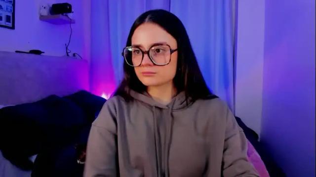 Image 2 of ninavolkov Stream on Chaturbate on 20 days ago