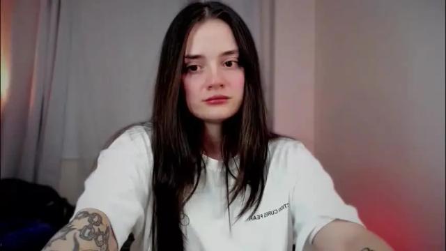 Image 2 of ninavolkov Stream on Chaturbate on 2 months ago