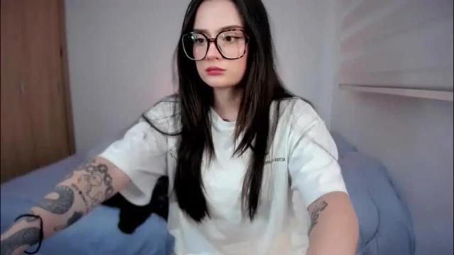Image 10 of ninavolkov Stream on Chaturbate on 1 month ago