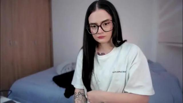 Image 6 of ninavolkov Stream on Chaturbate on 1 month ago