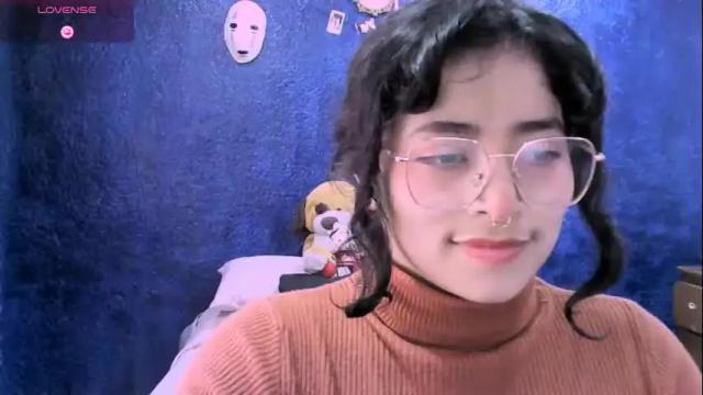 Image 6 of ninayellow Stream on Chaturbate on 1 month ago