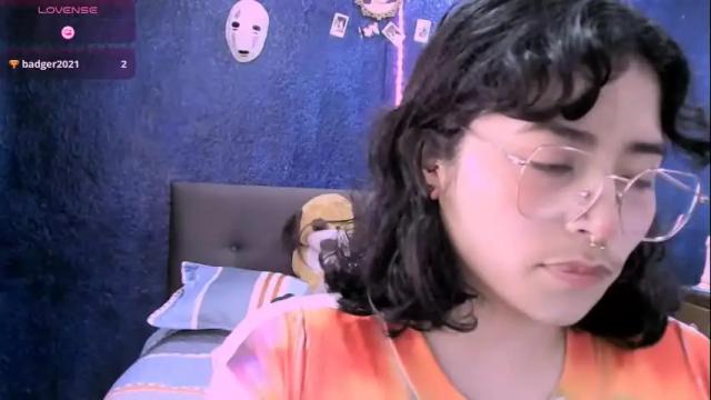Image 6 of ninayellow Stream on Chaturbate on 1 day ago