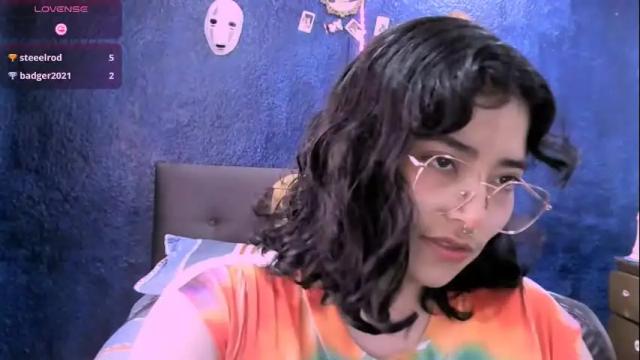 Image 7 of ninayellow Stream on Chaturbate on 1 day ago